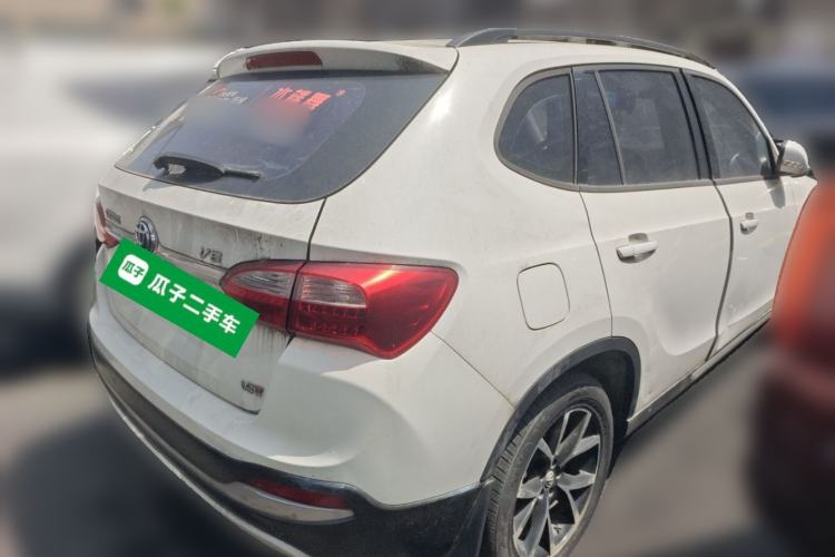 Used Brilliance V5 2016 1.5T Automatic Two-Wheel Drive Sport Model Rear Right 45 Deg
