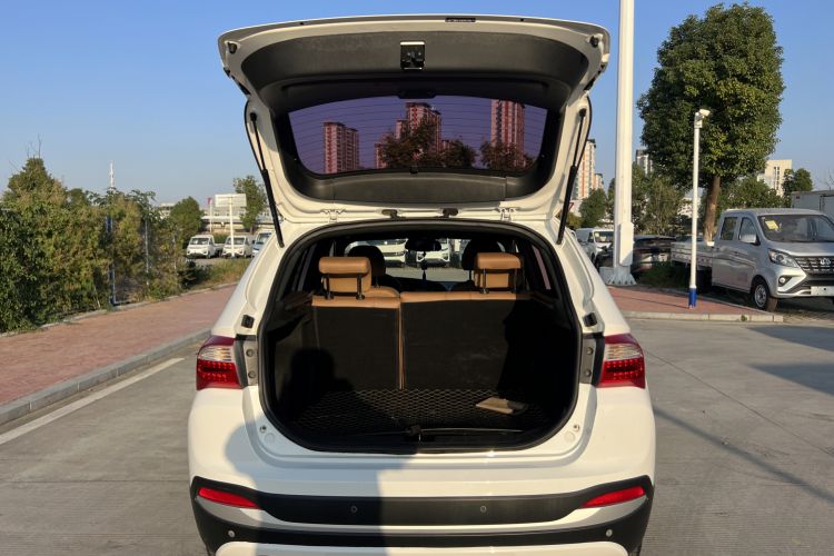 Used Brilliance V5 2016 1.5T Automatic Two-Wheel Drive Smart Version Trunk