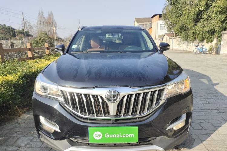 Used Brilliance V6 2018 1.5T Manual Luxury Model Front