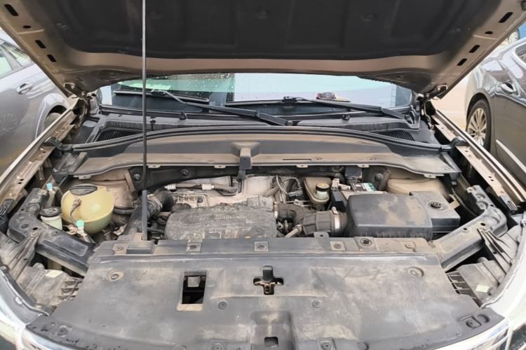 Used Brilliance V6 2018 1.5T Manual Luxury Model Engine Bay
