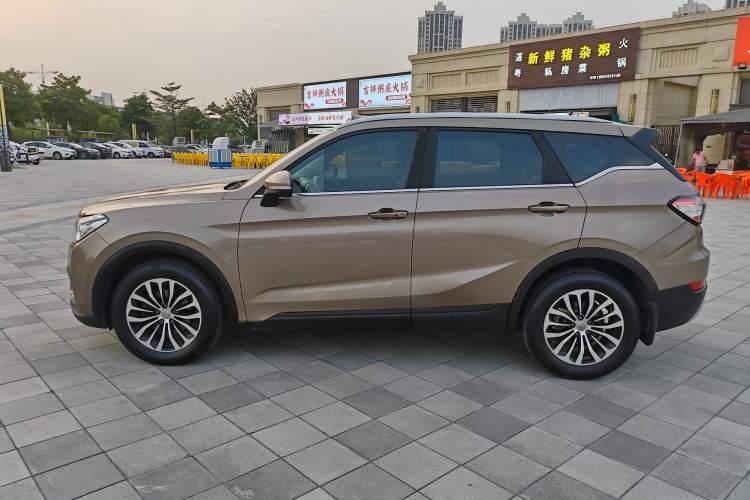 Used Brilliance V6 2018 1.5T Manual Luxury Model Left Side
