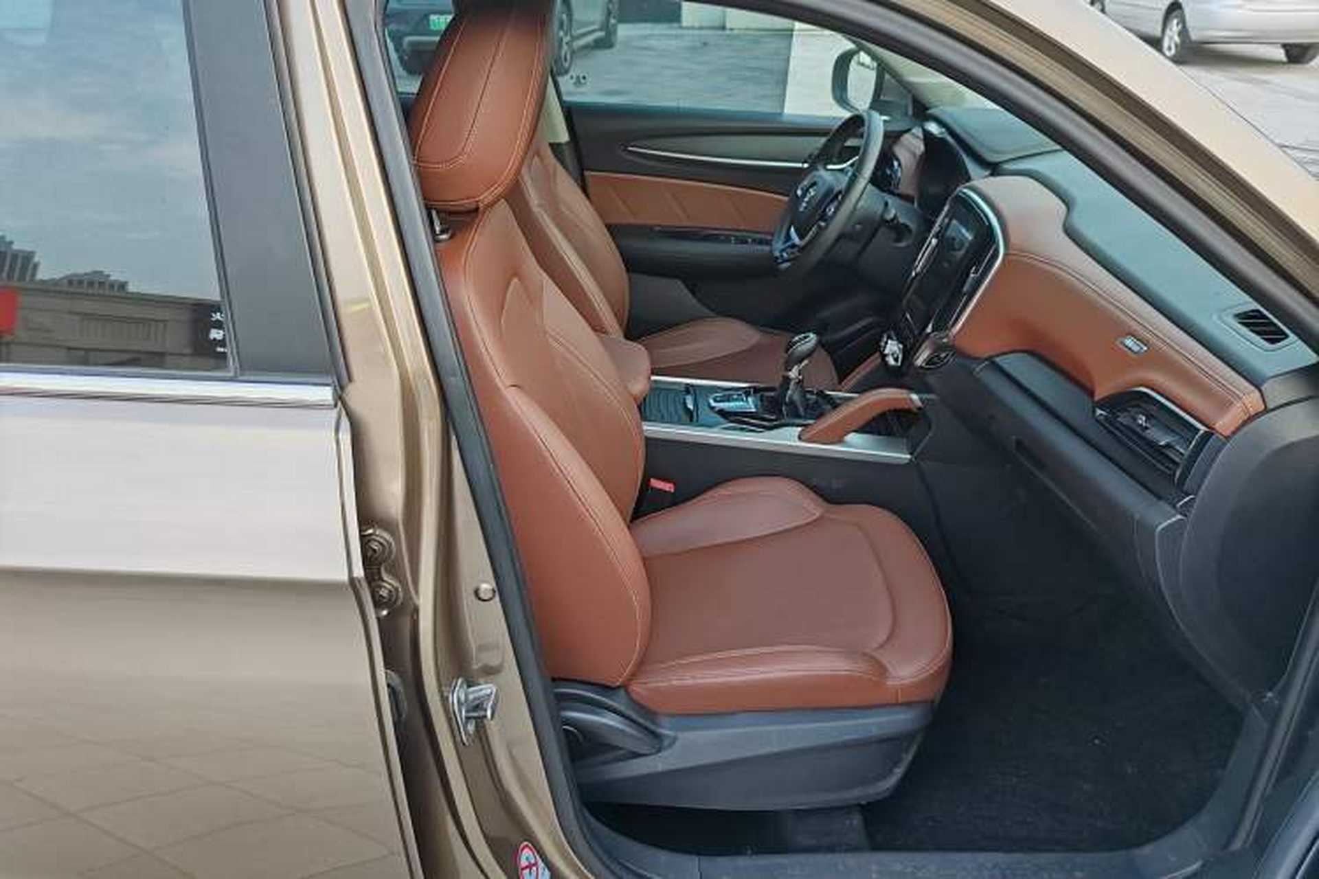 Used Brilliance V6 2018 1.5T Manual Luxury Model Right Front Seat