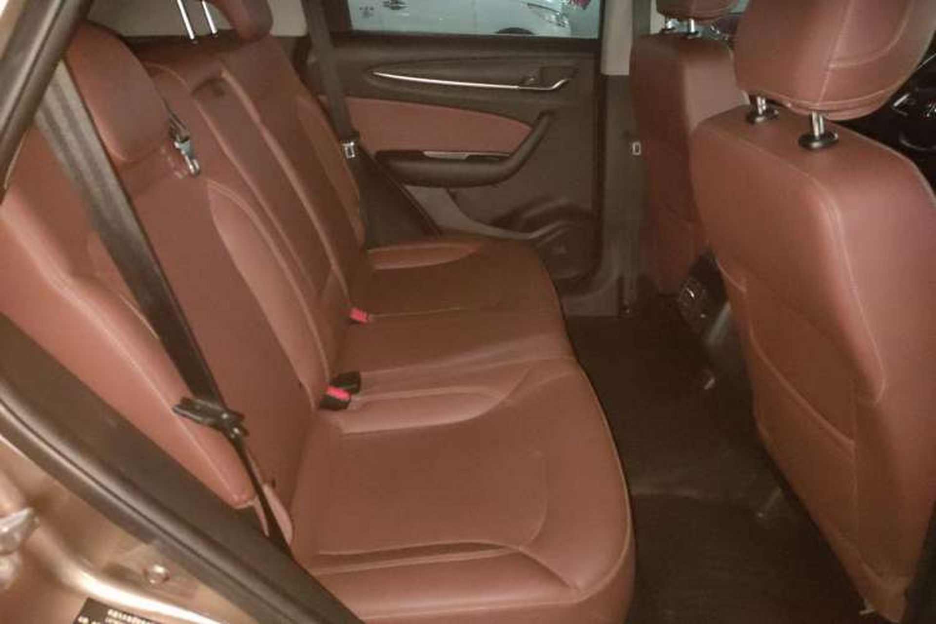 Used Brilliance V6 2018 1.5T Manual Luxury Model Right Rear Seat