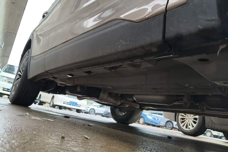 Used Brilliance V6 2018 1.5T Manual Luxury Model Right Side Sill