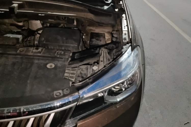 Used Brilliance V6 2018 1.5T Automatic Luxury Model Engine Bay Left