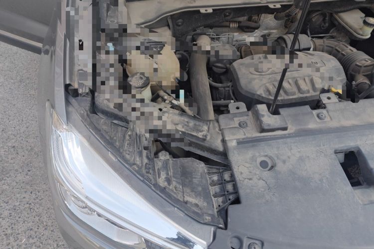 Used Brilliance V6 2018 1.5T Manual Luxury Model Engine Bay Right