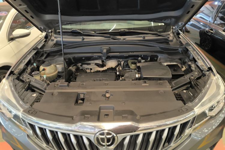 Used Brilliance V6 2018 1.5T Automatic Luxury Model Engine Bay