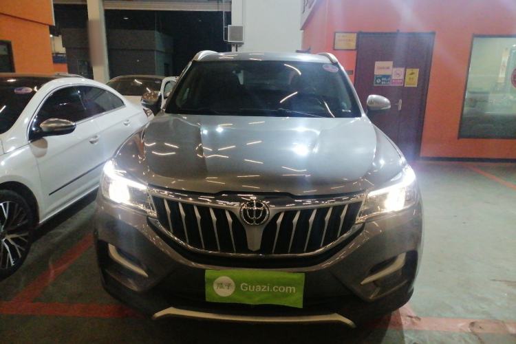 Used Brilliance V6 2018 1.5T Automatic Prestige Model Exterior 1