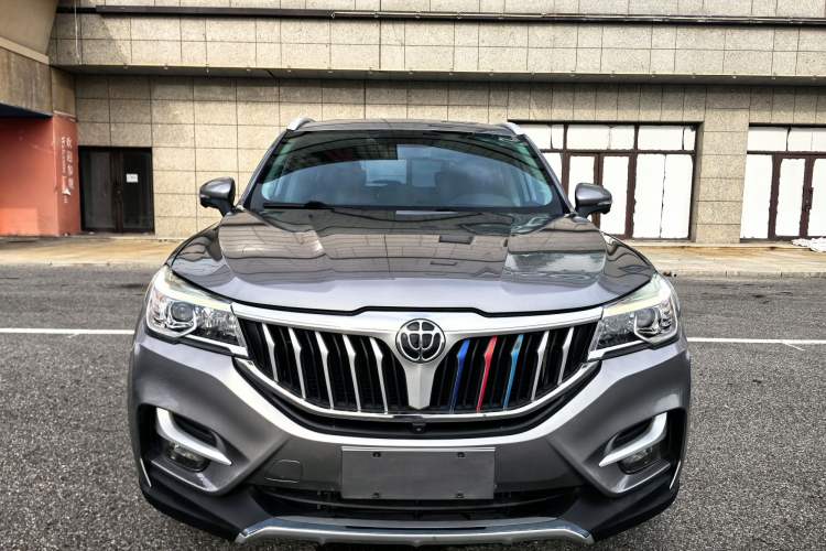 Used Brilliance V6 2018 1.5T Automatic Flagship Model Exterior 1