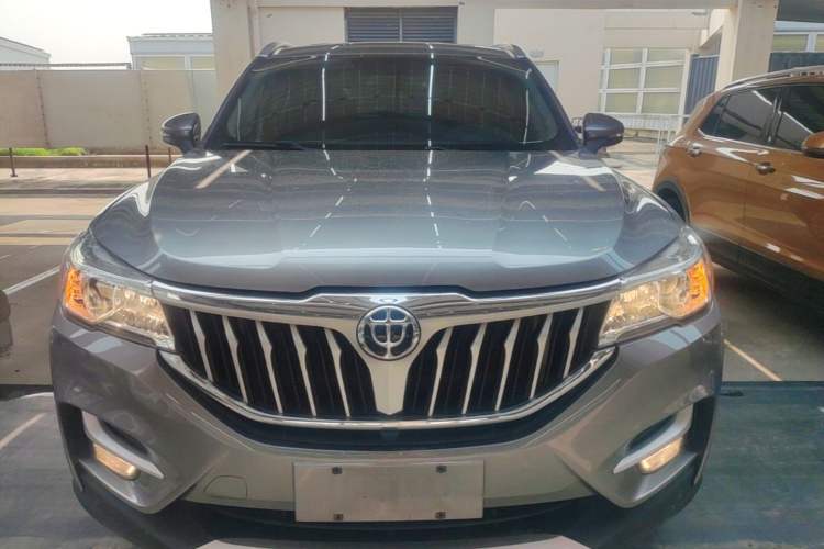 Used Brilliance V6 2018 1.5T Automatic Prestige Model Front