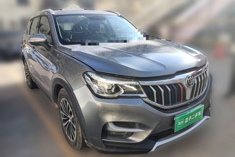 Used Brilliance V6 2018 1.5T Automatic Prestige Model Front Right 45 Deg