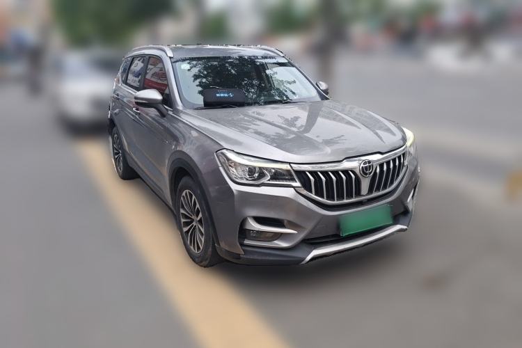 Used Brilliance V6 2018 1.5T Automatic Luxury Model Front Right 45 Deg