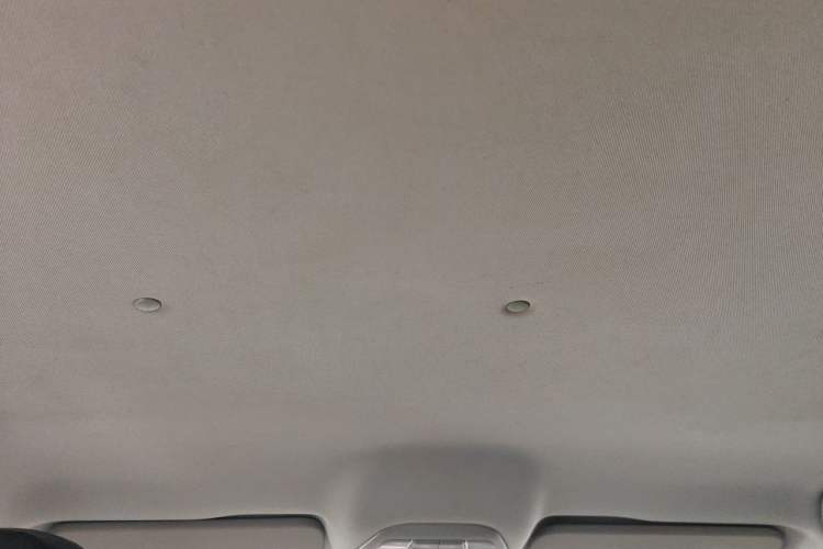 Used Brilliance V6 2018 1.5T Manual Elite Model Headliner