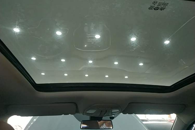 Used Brilliance V6 2018 1.5T Automatic Prestige Model Headliner