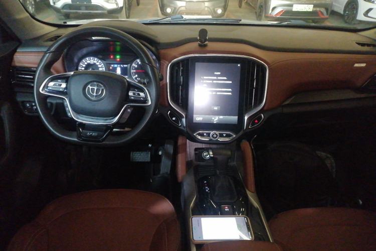 Used Brilliance V6 2018 1.5T Automatic Prestige Model Interior 2