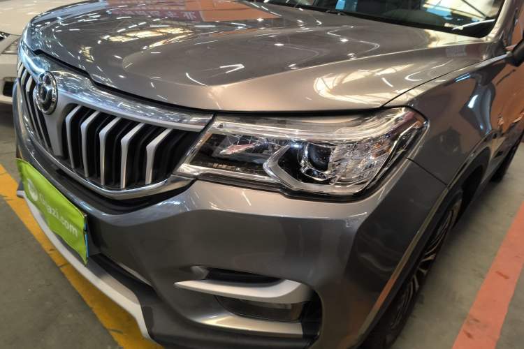 Used Brilliance V6 2018 1.5T Automatic Luxury Model Left Front Headlight
