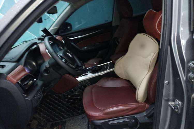 Used Brilliance V6 2018 1.5T Automatic Prestige Model Left Front Seat