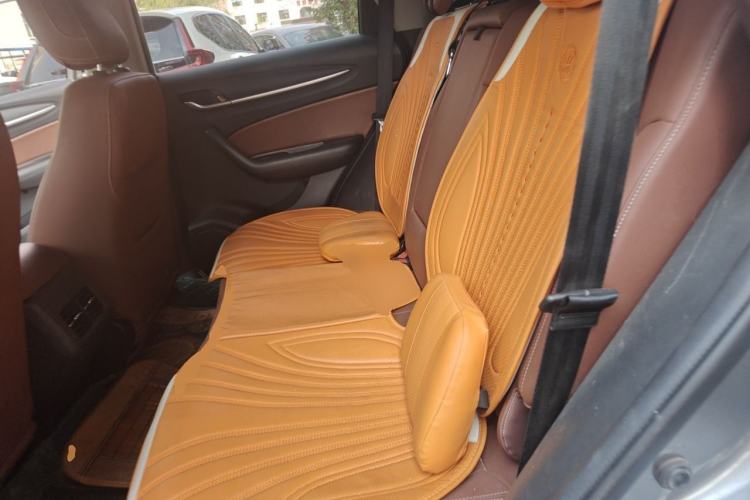 Used Brilliance V6 2018 1.5T Manual Luxury Model Left Rear Seat