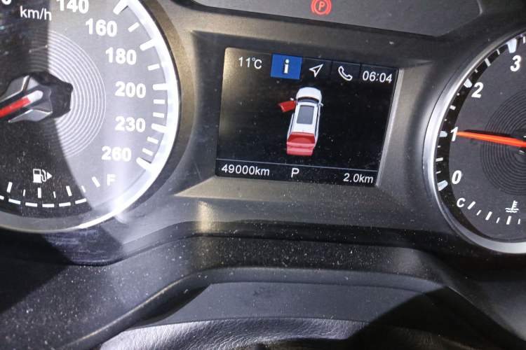 Used Brilliance V6 2018 1.5T Automatic Prestige Model Odometer Close Up