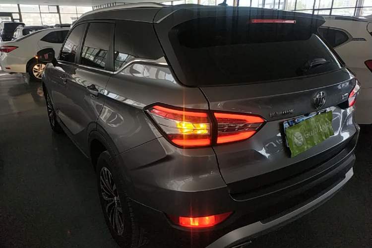 Used Brilliance V6 2018 1.5T Automatic Luxury Model Rear Left 45 Deg