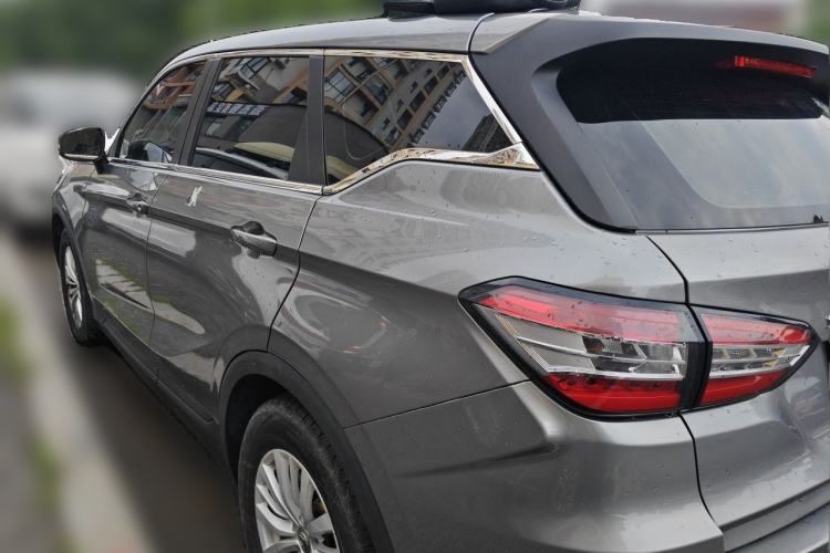 Used Brilliance V6 2018 1.5T Manual Elite Model Rear Left 45 Deg