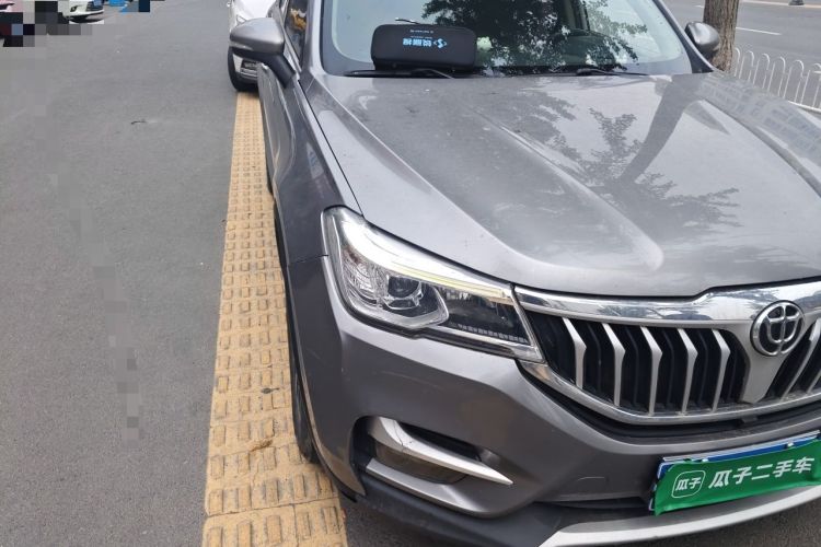 Used Brilliance V6 2018 1.5T Automatic Luxury Model Right Front Headlight