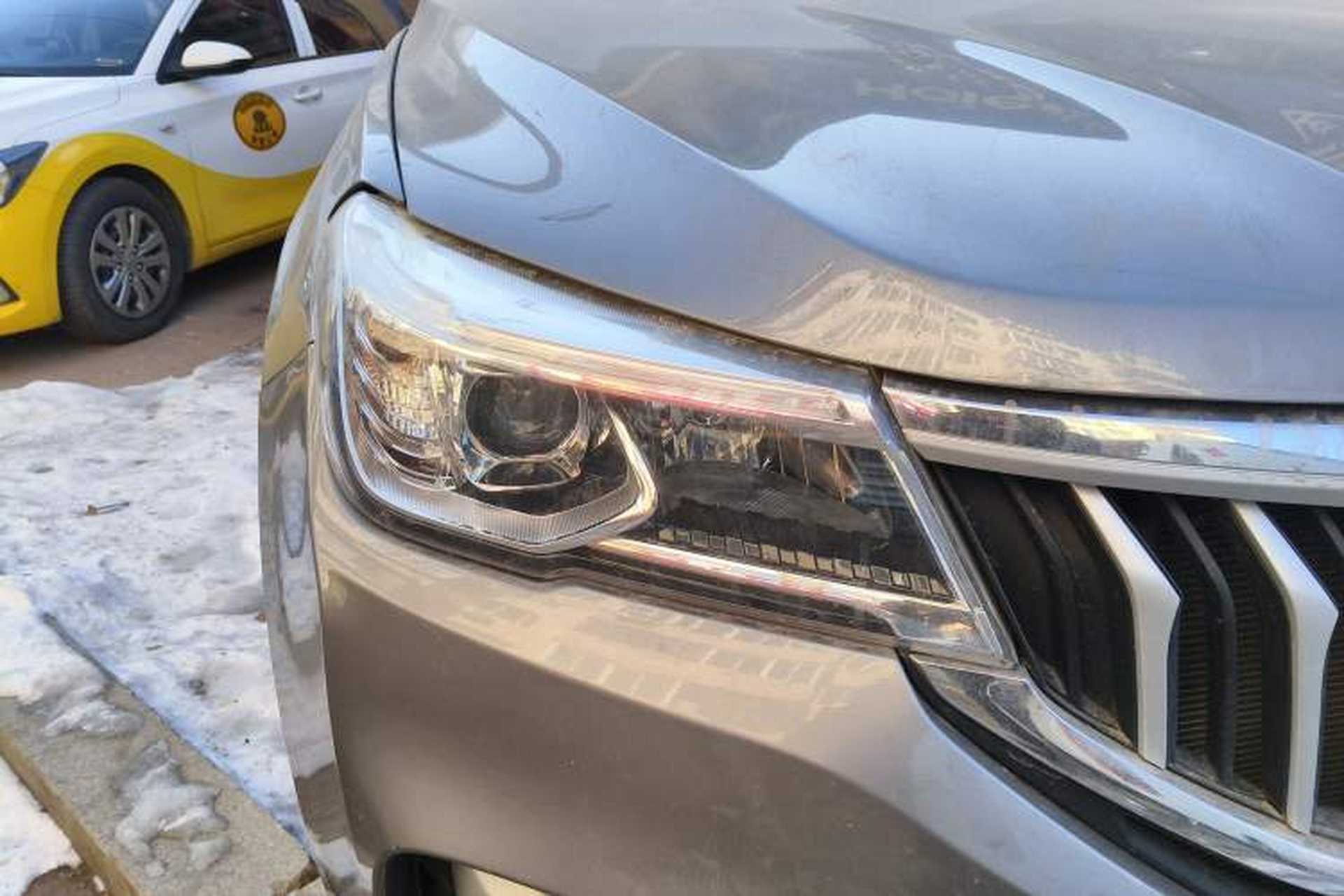 Used Brilliance V6 2018 1.5T Manual Luxury Model Right Front Headlight