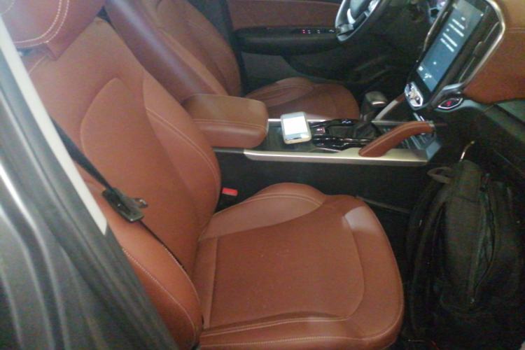 Used Brilliance V6 2018 1.5T Automatic Prestige Model Right Front Seat
