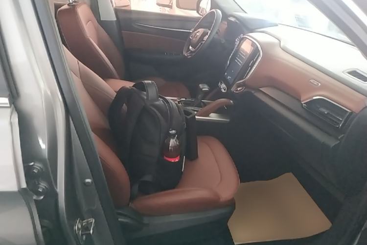 Used Brilliance V6 2018 1.5T Automatic Luxury Model Right Front Seat