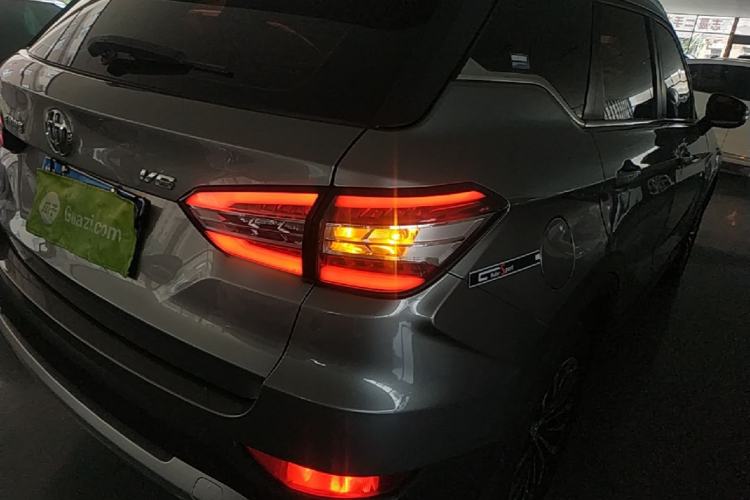 Used Brilliance V6 2018 1.5T Automatic Luxury Model Right Rear Taillight