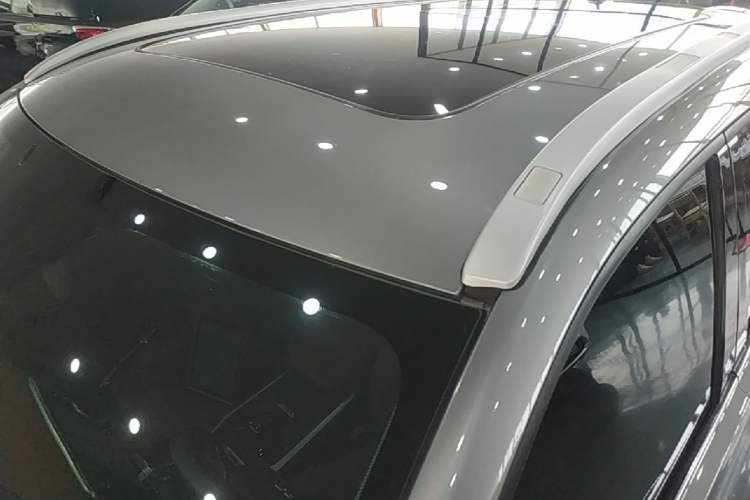 Used Brilliance V6 2018 1.5T Automatic Prestige Model Roof
