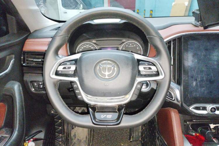 Used Brilliance V6 2018 1.5T Automatic Prestige Model Steering Wheel