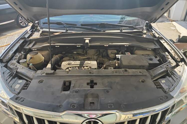 Used Brilliance V6 2018 1.5T Manual Elite Model Engine Bay