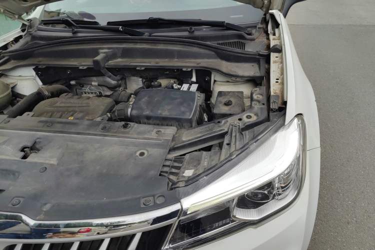 Used Brilliance V6 2018 1.5T Manual Luxury Model Engine Bay Left