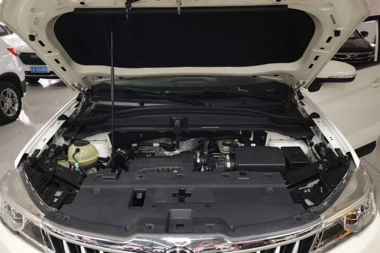 Used Brilliance V6 2018 1.5T Automatic Luxury Model Engine Bay