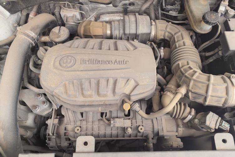 Used Brilliance V6 2018 1.5T Automatic Flagship Model Engine Bay