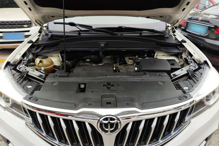 Used Brilliance V6 2018 1.5T Automatic Prestige Model Engine Bay