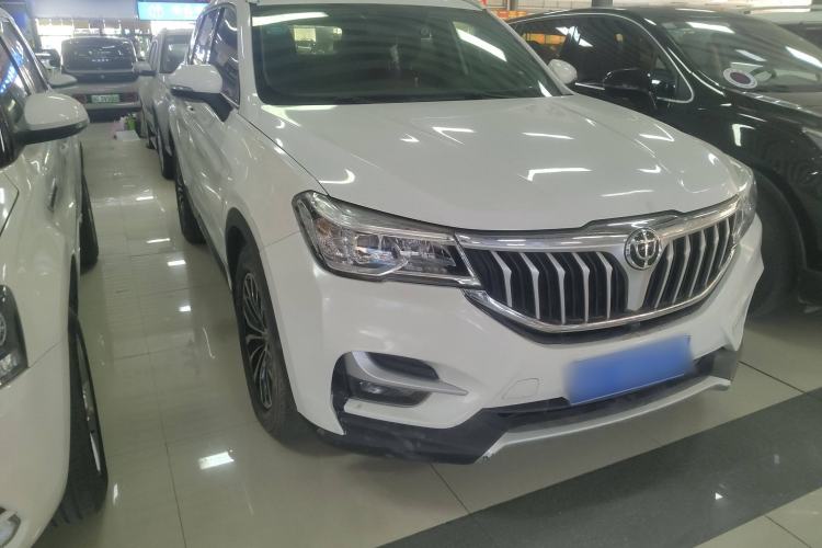 Used Brilliance V6 2018 1.5T Automatic Prestige Model Exterior 2