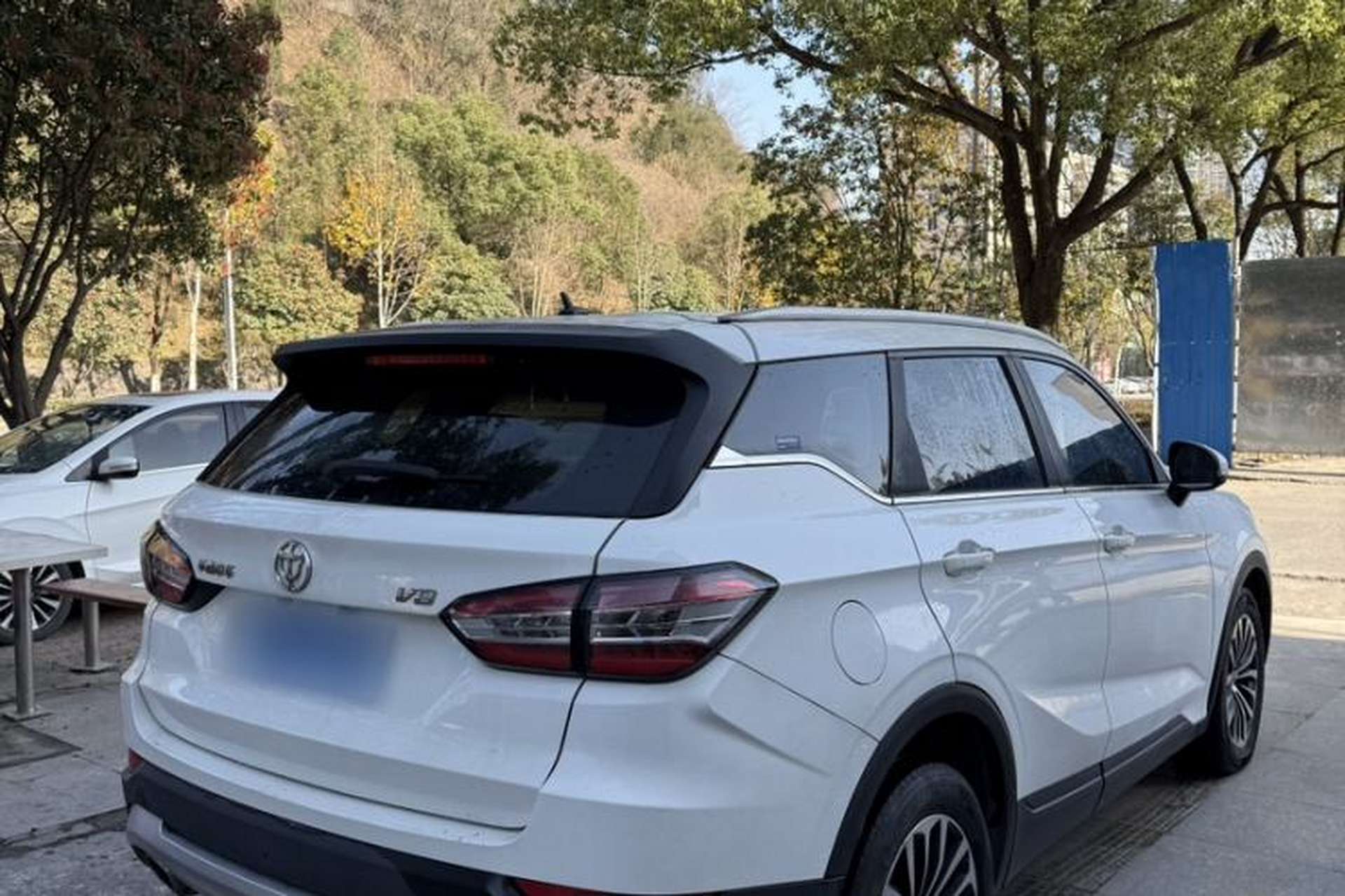 Used Brilliance V6 2018 1.5T Automatic Luxury Model Exterior 4