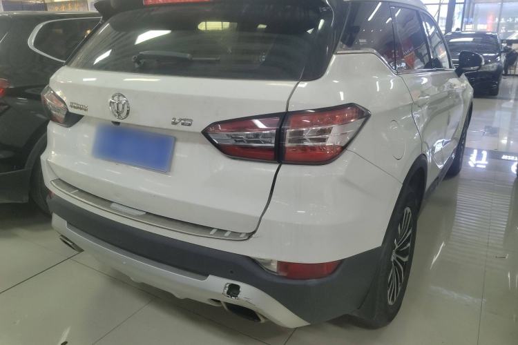 Used Brilliance V6 2018 1.5T Automatic Prestige Model Exterior 4
