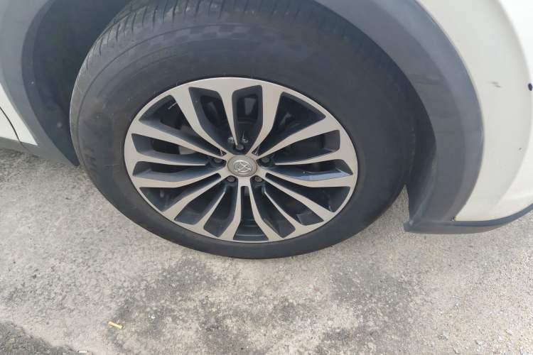 Used Brilliance V6 2018 1.5T Automatic Luxury Model Exterior 7