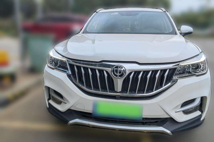 Used Brilliance V6 2018 1.5T Manual Luxury Model Front