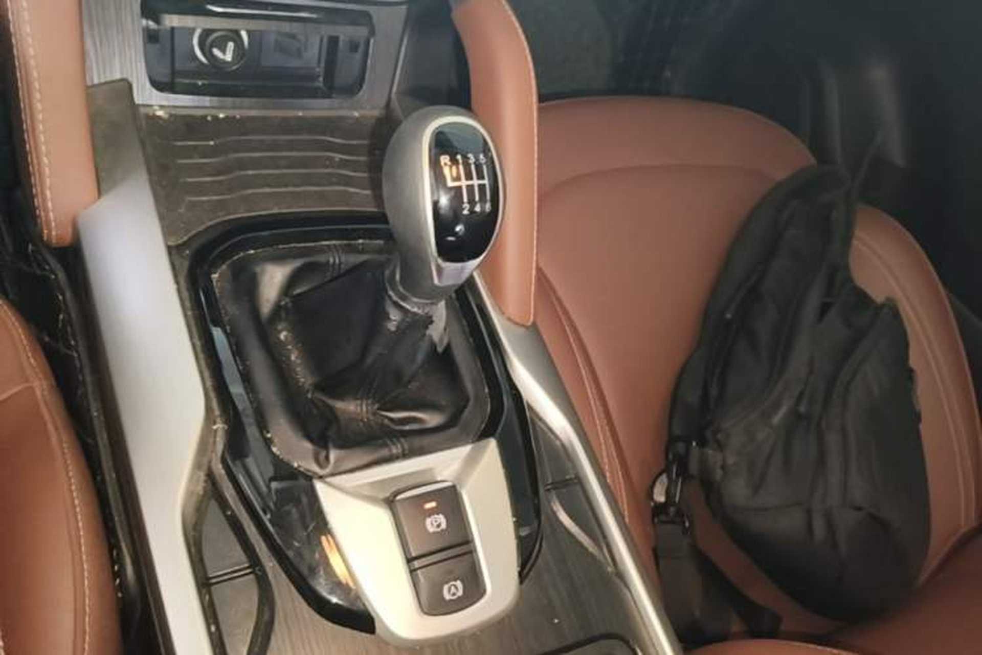 Used Brilliance V6 2018 1.5T Manual Luxury Model Gear Lever