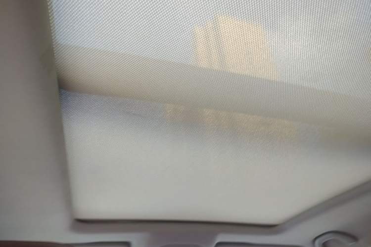 Used Brilliance V6 2018 1.5T Automatic Prestige Model Headliner
