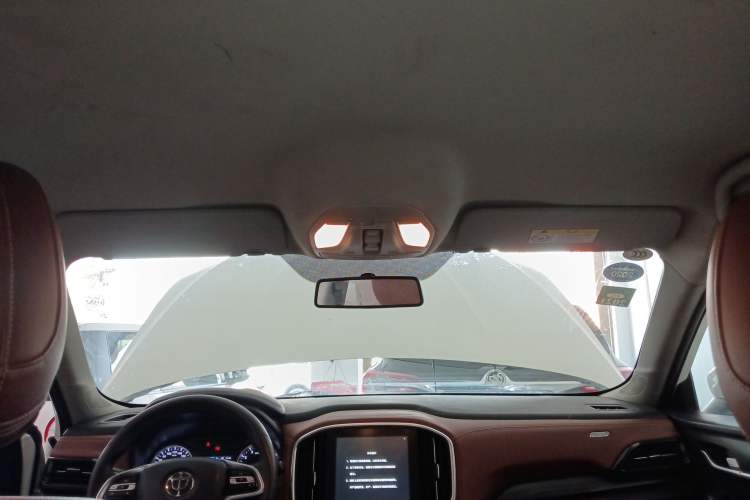 Used Brilliance V6 2018 1.5T Manual Luxury Model Headliner