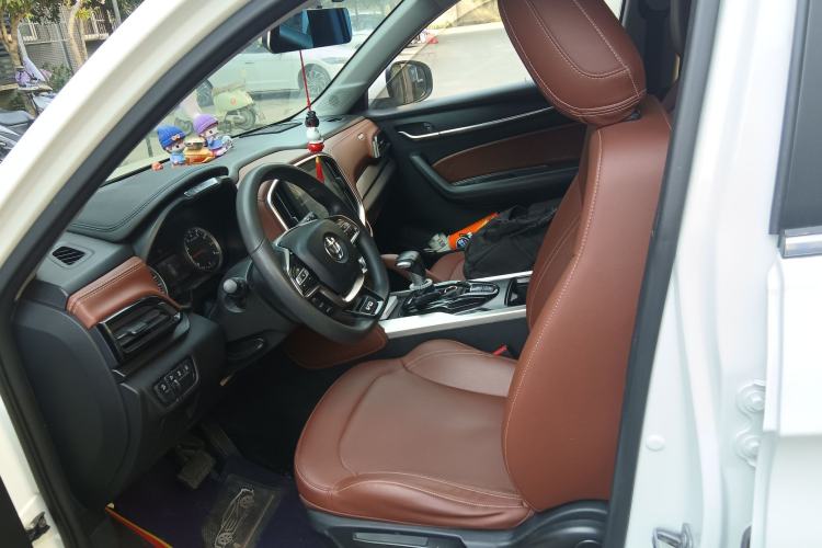 Used Brilliance V6 2018 1.5T Automatic Luxury Model Left Front Seat
