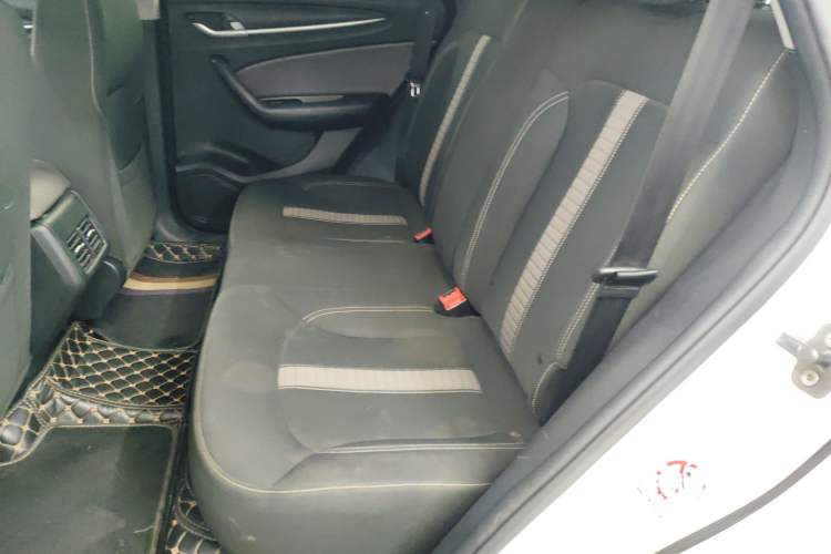 Used Brilliance V6 2018 1.5T Manual Elite Model Left Rear Seat