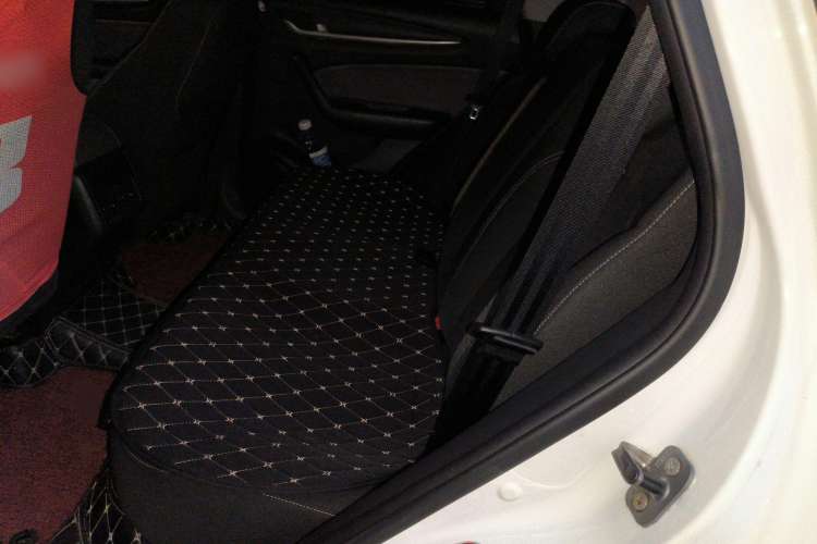 Used Brilliance V6 2018 1.5T Manual Elite Model Left Rear Seat