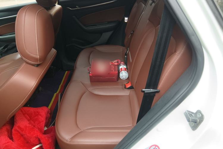 Used Brilliance V6 2018 1.5T Automatic Luxury Model Left Rear Seat