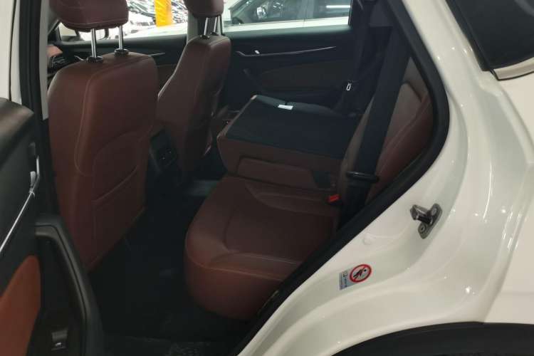 Used Brilliance V6 2018 1.5T Automatic Luxury Model Left Rear Seat